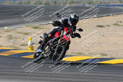 media/May-11-2024-SoCal Trackdays (Sat) [[cc414cfff5]]/4-Turns 9 and 8 (9am)/